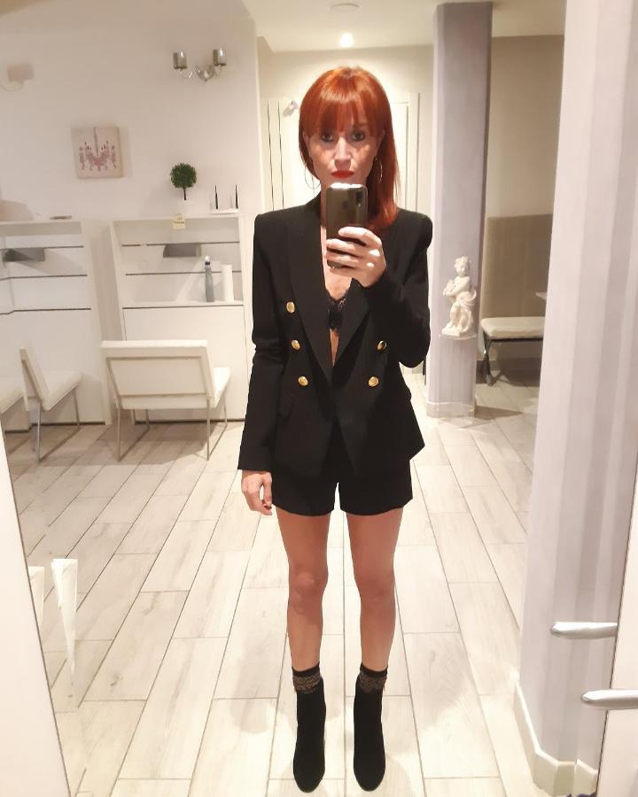 ואראצה Hotel B&B Francesca מראה חיצוני תמונה