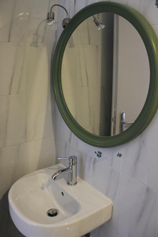 ואראצה Hotel B&B Francesca מראה חיצוני תמונה